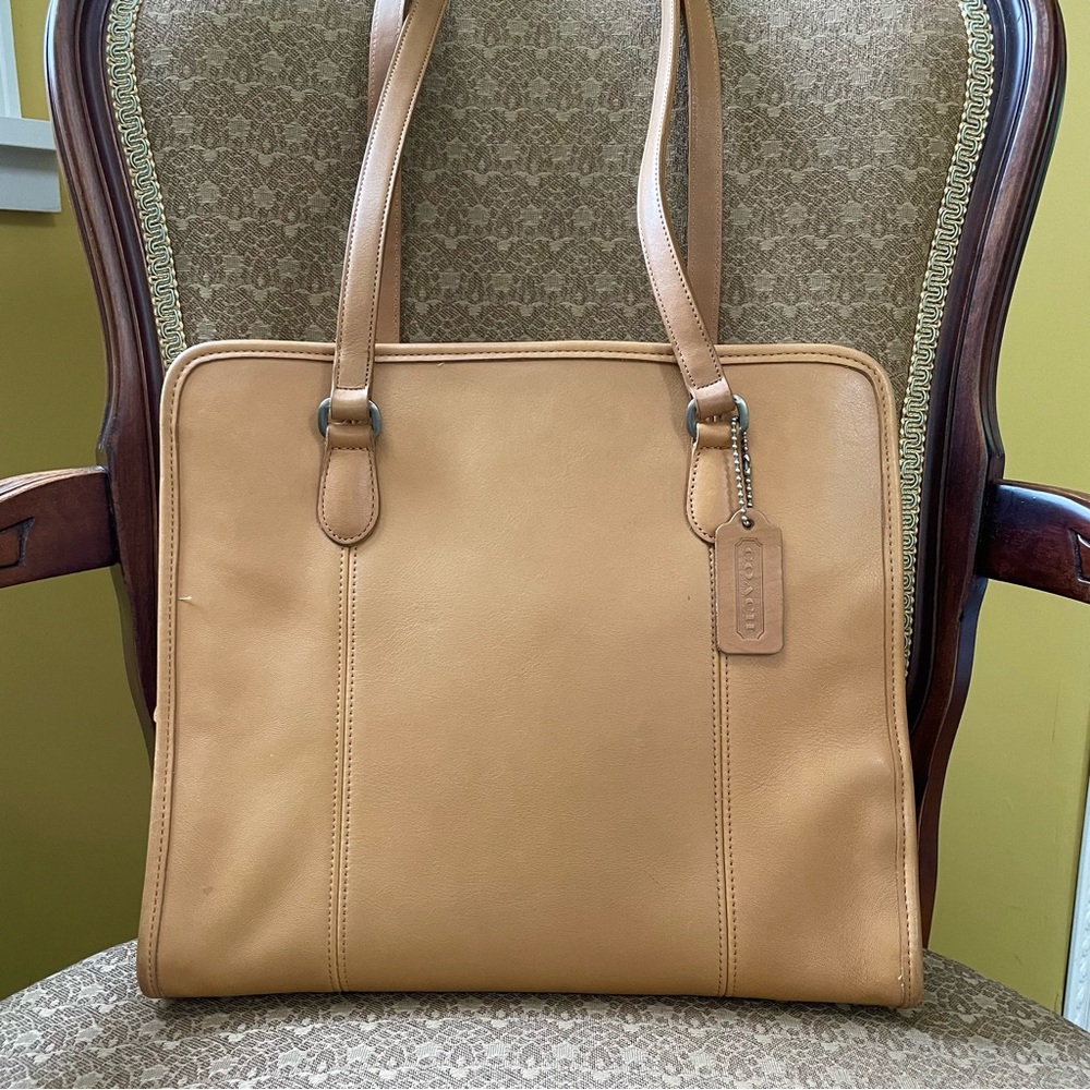 Vintage Coach #9872 Classic Compartment Tote in Camel with Nickel